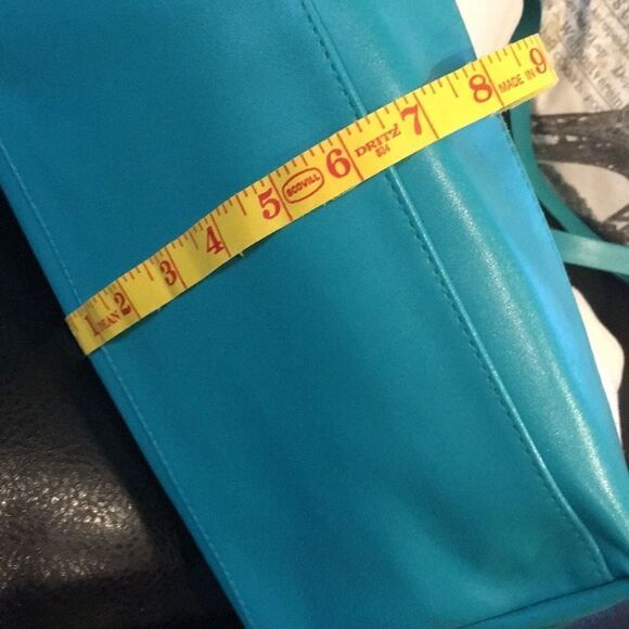 Vintage Bloomingdale’s Tote   - Picture 3 of 10